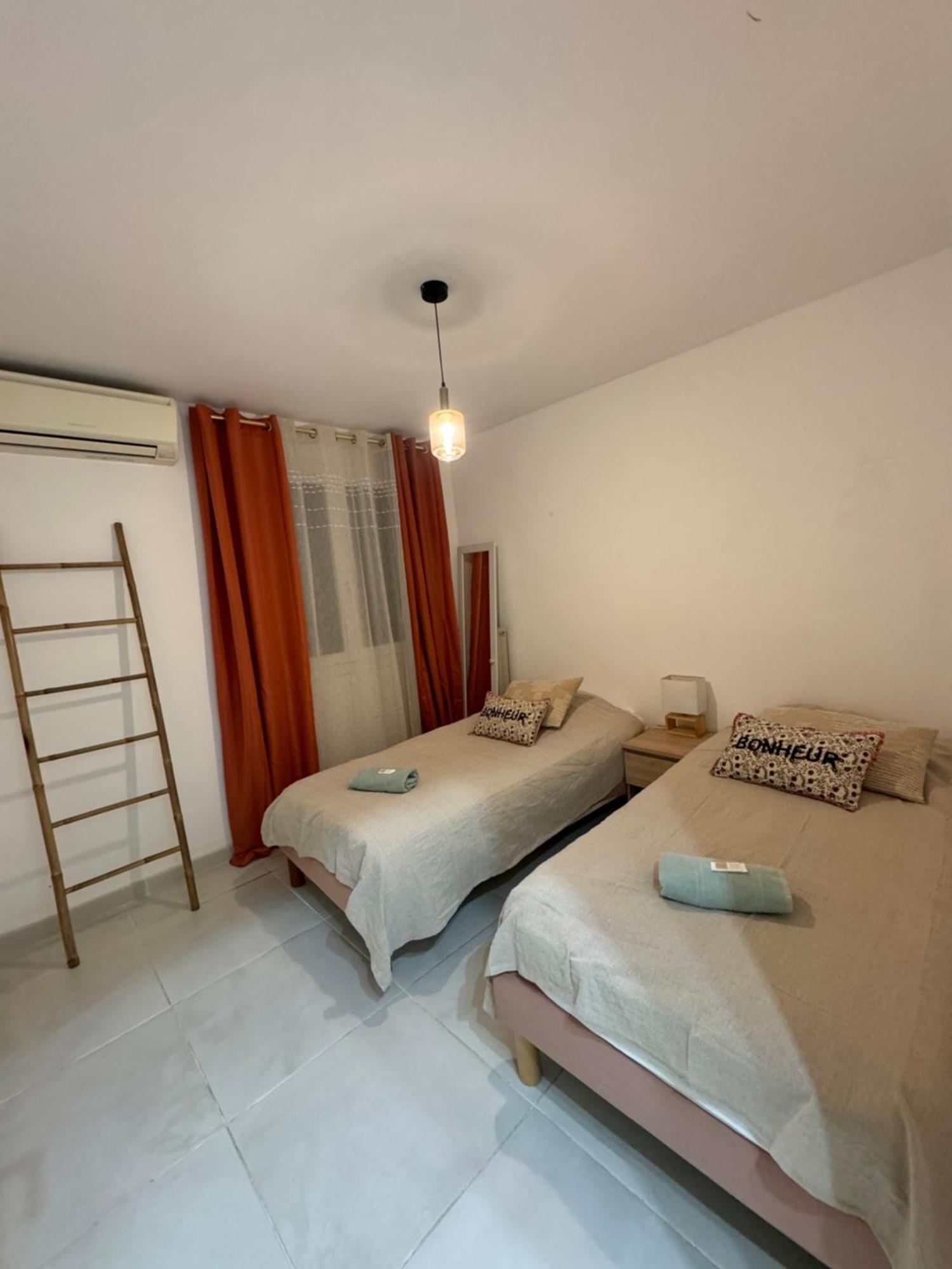 Maison 3Chambres ,Climatisee Nimes Exterior foto